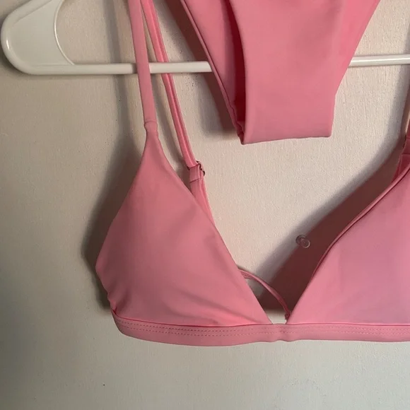 Pink Bikini Set - Picture 3 of 10